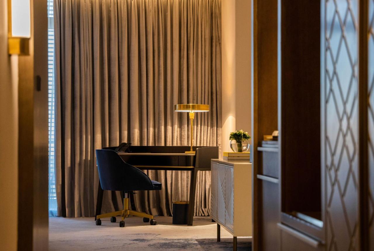 Jareed Hotel Ер-Ріяд Екстер'єр фото A room at the hotel
