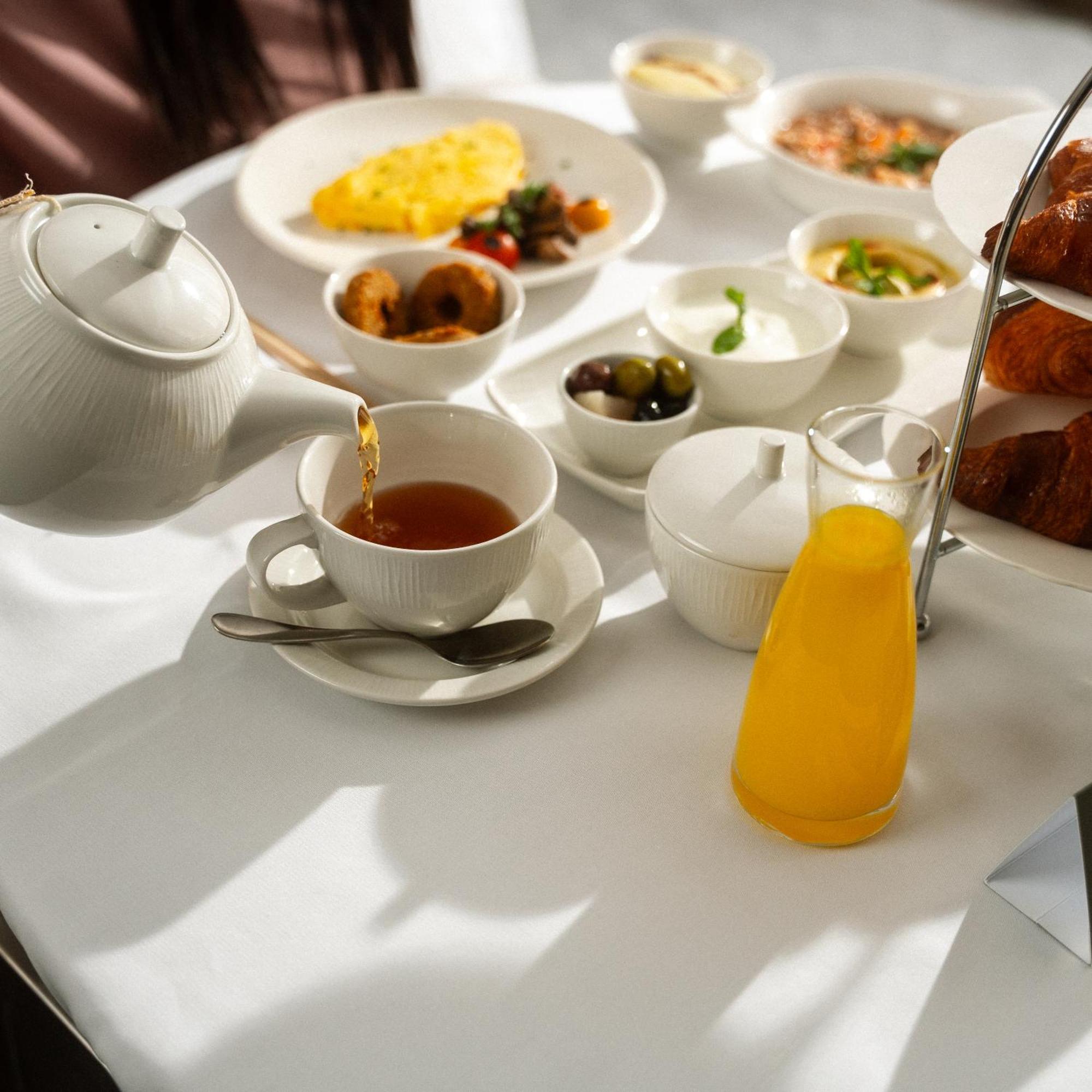Jareed Hotel Ер-Ріяд Екстер'єр фото A breakfast table